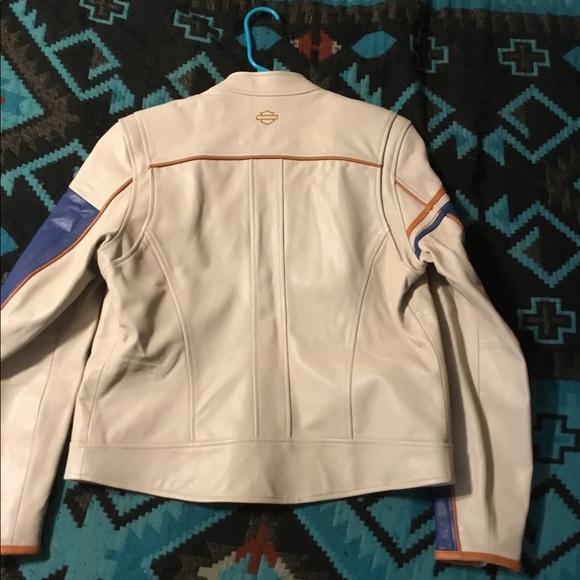 Harley Davidson leather jacket - Picture 2 of 5